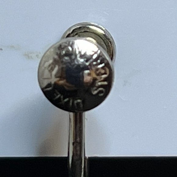 Vintage Dixelle Sterling Silver And Pearl Screw Back Earrings (3783) - Picture 5 of 5